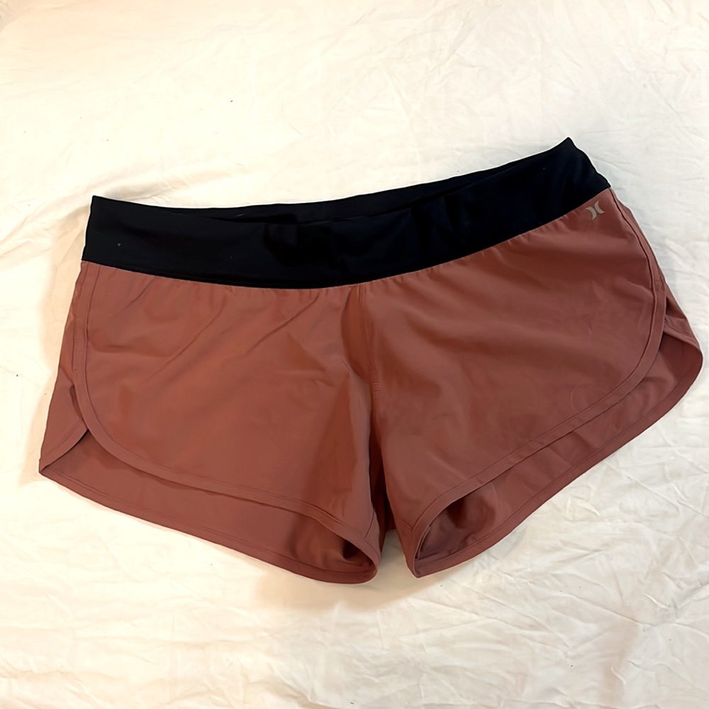 HURLEY phantom low rise shorts, copper/burnt orange/black waistband size XL